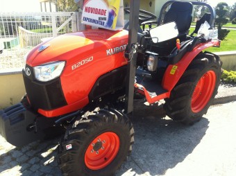 KUBOTA B2050 PIERŚCIENIE I TŁOKI